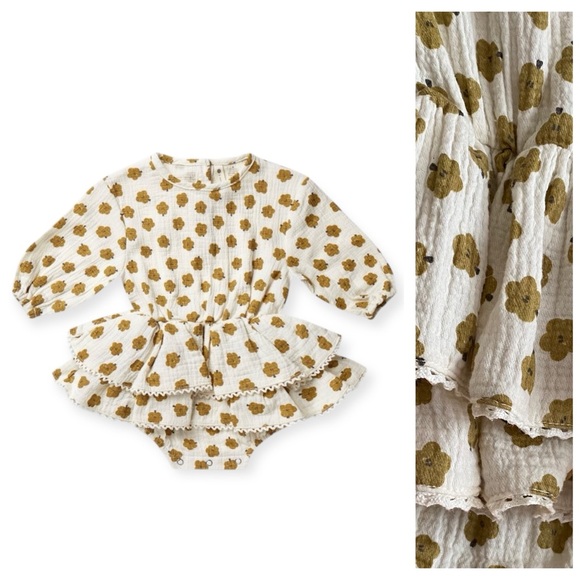 Quincy Mae Other - Quincy Mae Floral Rosie Romper in Ditsy Clay Floral Print 6-12m